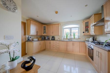 15-5 Shandon Court.jpg