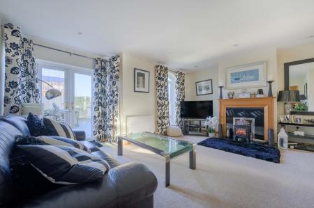 9-5 Shandon Court.jpg