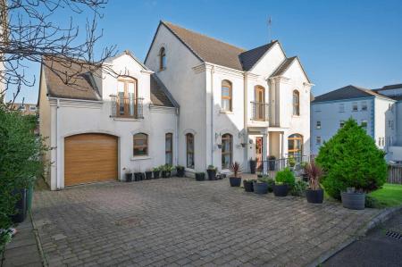 1-5 Shandon Court.jpg