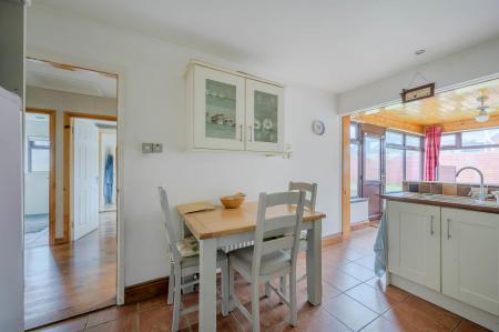 10-3 Erindee Ave.jpg