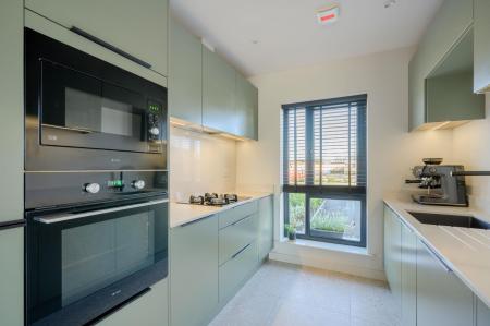 16-28 Fourth Ave.jpg