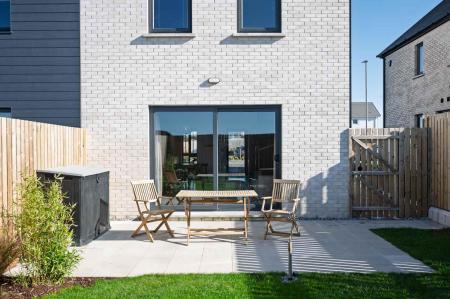 29-28 Fourth Ave.jpg