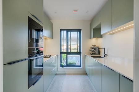 15-28 Fourth Ave.jpg