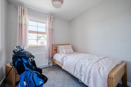 25-8 Drumfad Ave.jpg