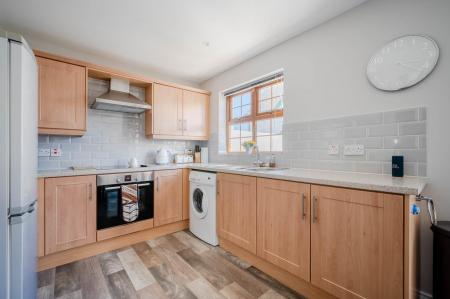 15-8 Drumfad Ave.jpg