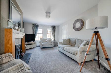 12-8 Drumfad Ave.jpg
