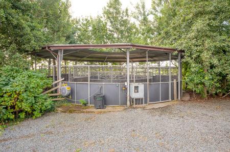 Outbuilding