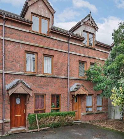 1-5 Kinnegar Close (1) (1).jpg