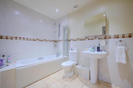 21-14 Priory Manor.jpg