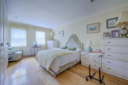 17-14 Priory Manor.jpg