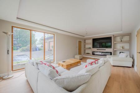 12-6 Ballyrogan Park.jpg