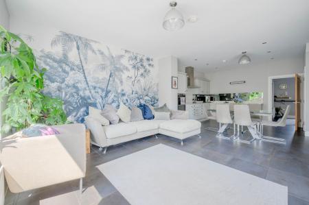 19-381 Old Holywood Rd.jpg