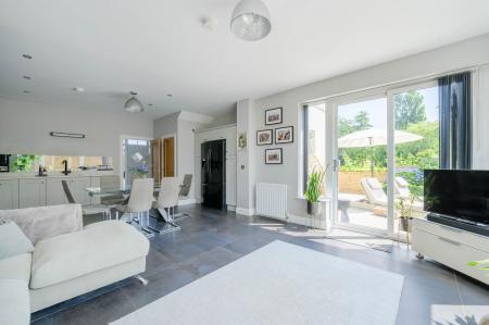 18-381 Old Holywood Rd.jpg