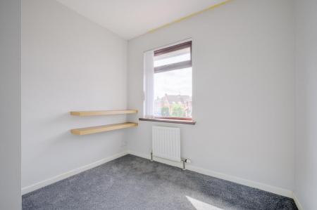 24-44 Drumglass Ave.jpg