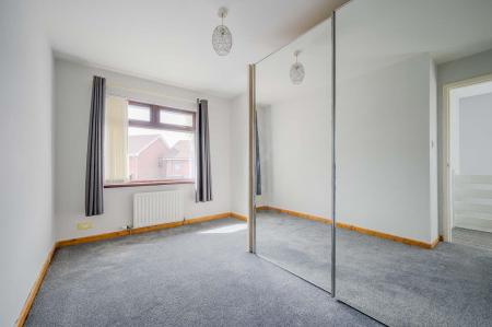 22-44 Drumglass Ave.jpg