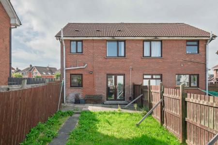28-44 Drumglass Ave.jpg