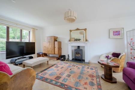 10-4 Woodbank Lane.jpg