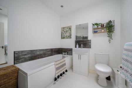 26-6 Hillview Place.jpg