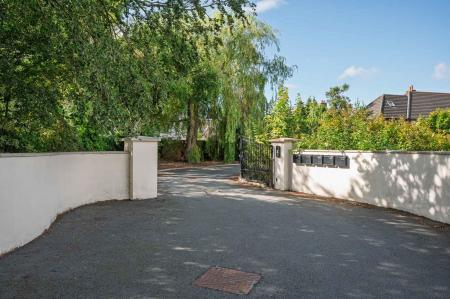 1-387 Old Holywood Rd.jpg