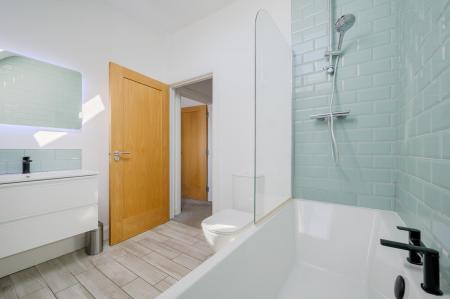 33-387 Old Holywood Rd.jpg