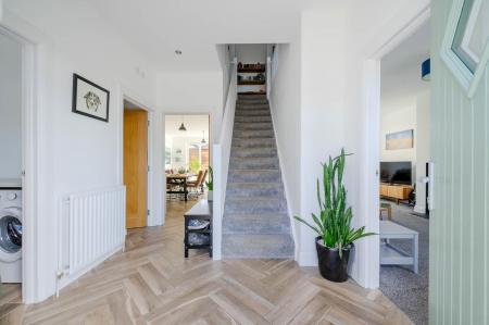 8-387 Old Holywood Rd.jpg