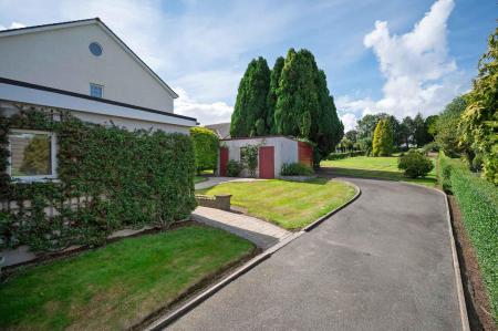23-76 Ballymoney Rd.jpg
