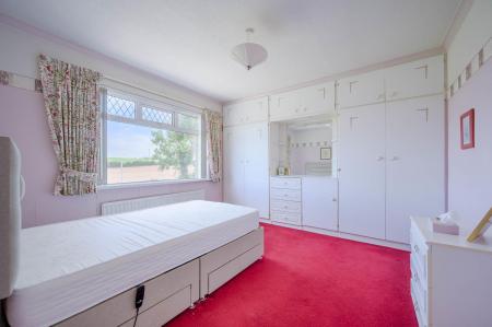 20-76 Ballymoney Rd.jpg