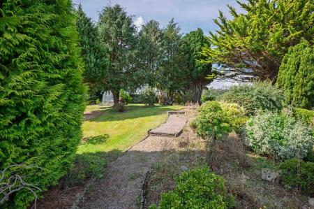 26-76 Ballymoney Rd.jpg