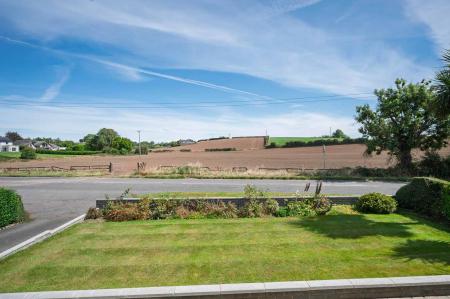 6-76 Ballymoney Rd.jpg