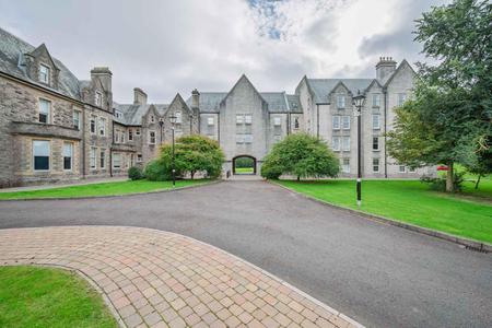 3-8 Sharman House.jpg