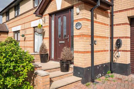 2-70 Grangewood Rd.jpg