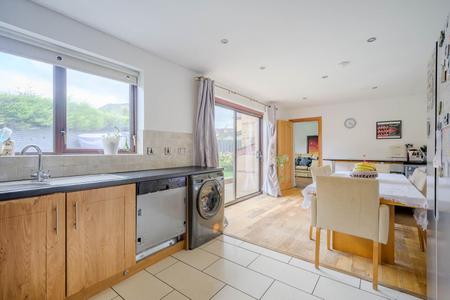 10-70 Grangewood Rd.jpg