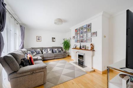 5-70 Grangewood Rd.jpg