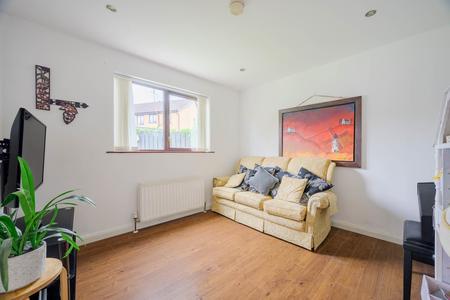 11-70 Grangewood Rd.jpg
