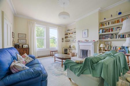 19-32B Demesne Road.jpg