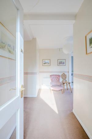 10-32B Demesne Road.jpg