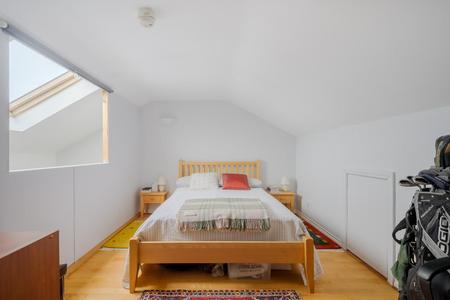 23-6 Lesley Mews.jpg