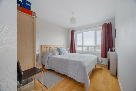 17-6 Lesley Mews.jpg
