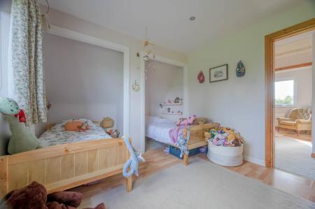 32-9 Regency Park.jpg