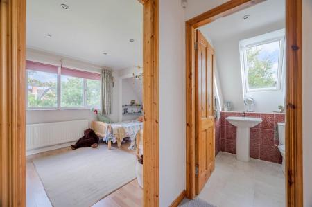 30-9 Regency Park.jpg