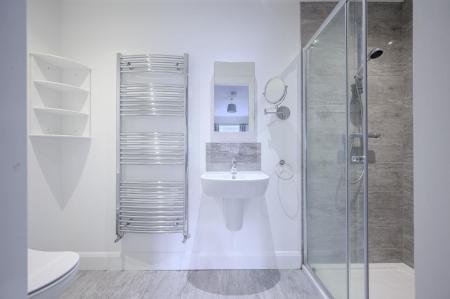 24-13 Worcester Lane.jpg