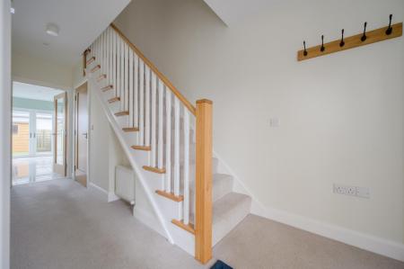 12-13 Worcester Lane.jpg