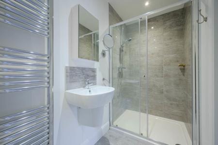 25-13 Worcester Lane.jpg