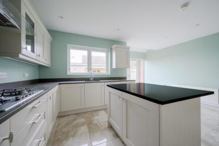 19-13 Worcester Lane.jpg