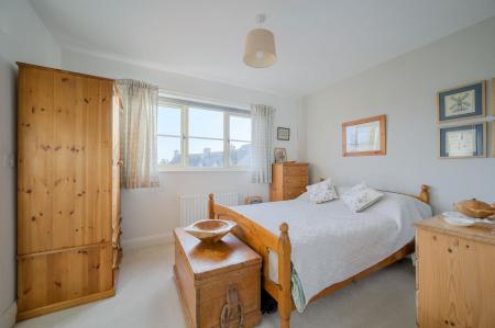 28-11 College Green.jpg