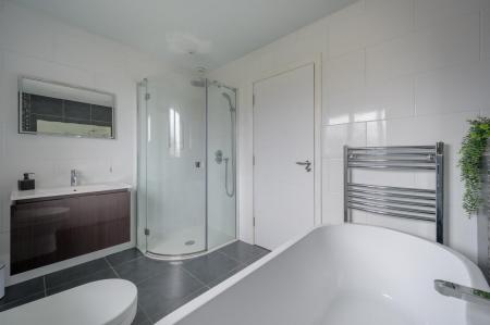 36-1 Lord Wardens Ave.jpg