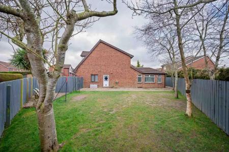 44-1 Lord Wardens Ave.jpg