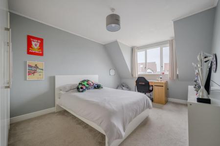 30-1 Lord Wardens Ave.jpg