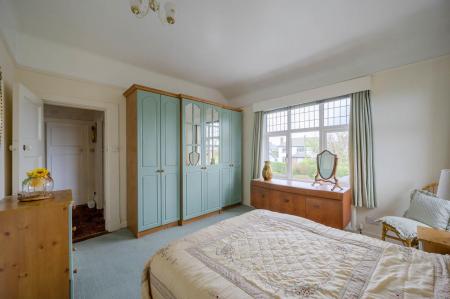 44-80 Bryansburn Rd.jpg