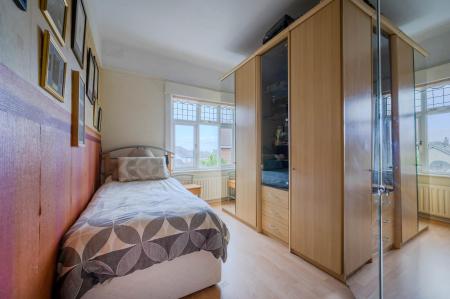 45-80 Bryansburn Rd.jpg